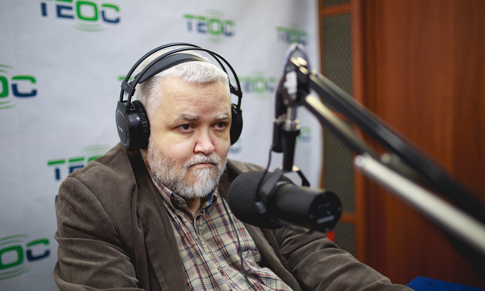 Иллюстрация к новости: Максим Кронгауз стал гостем христианского радио «Теос»