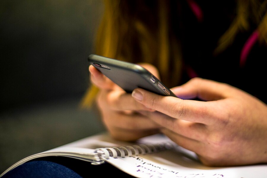 Иллюстрация к новости: Мобильное приложение может помочь писать роман